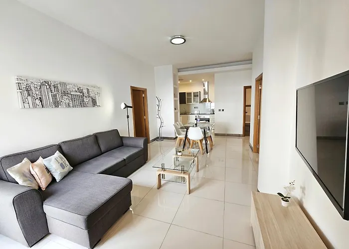 Anadia Atrium * Funchal