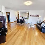 Anadia Atrium Apartment
