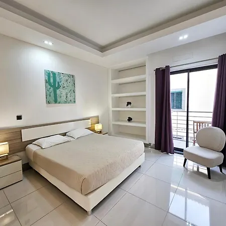 Anadia Atrium *